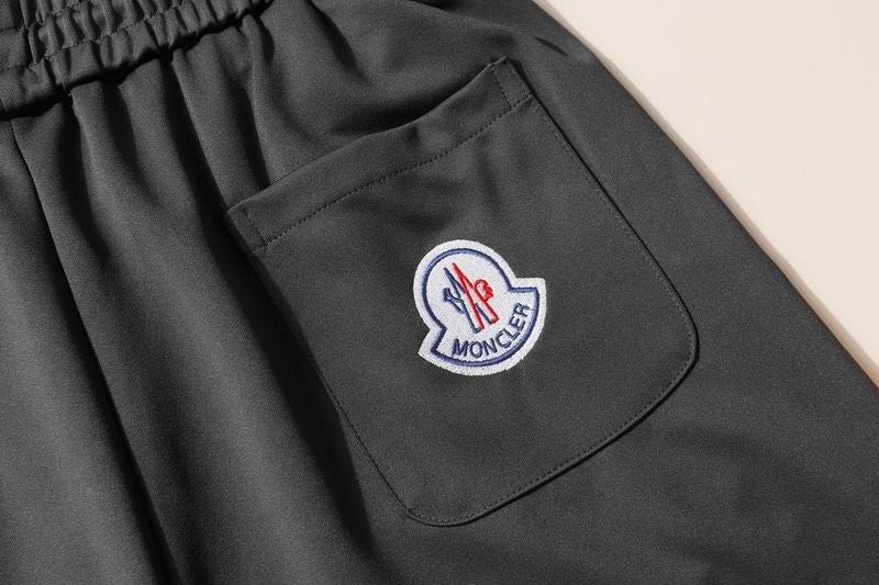Pantaloncini Moncler grey