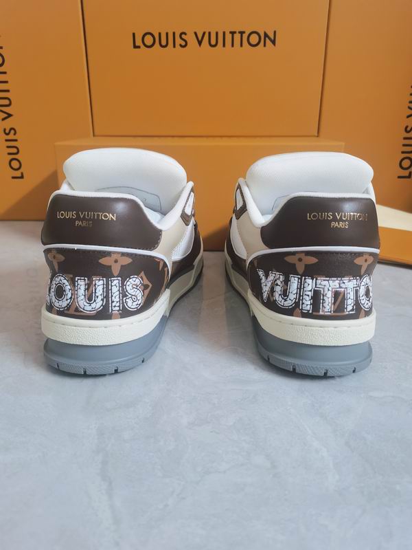 Louis Vuitton trainer LV brown