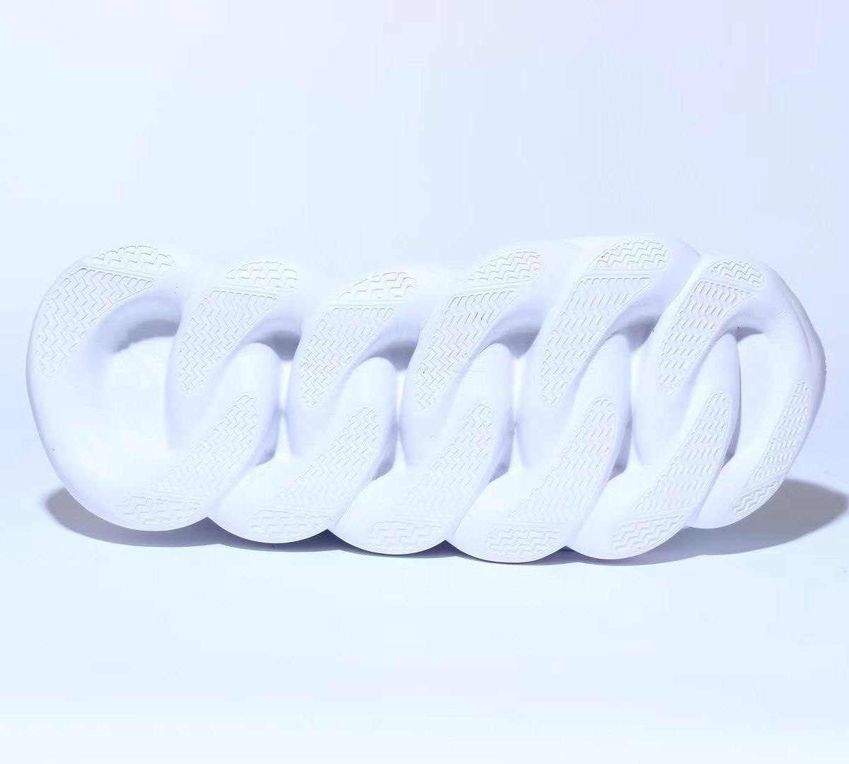 Versace Chain Reaction