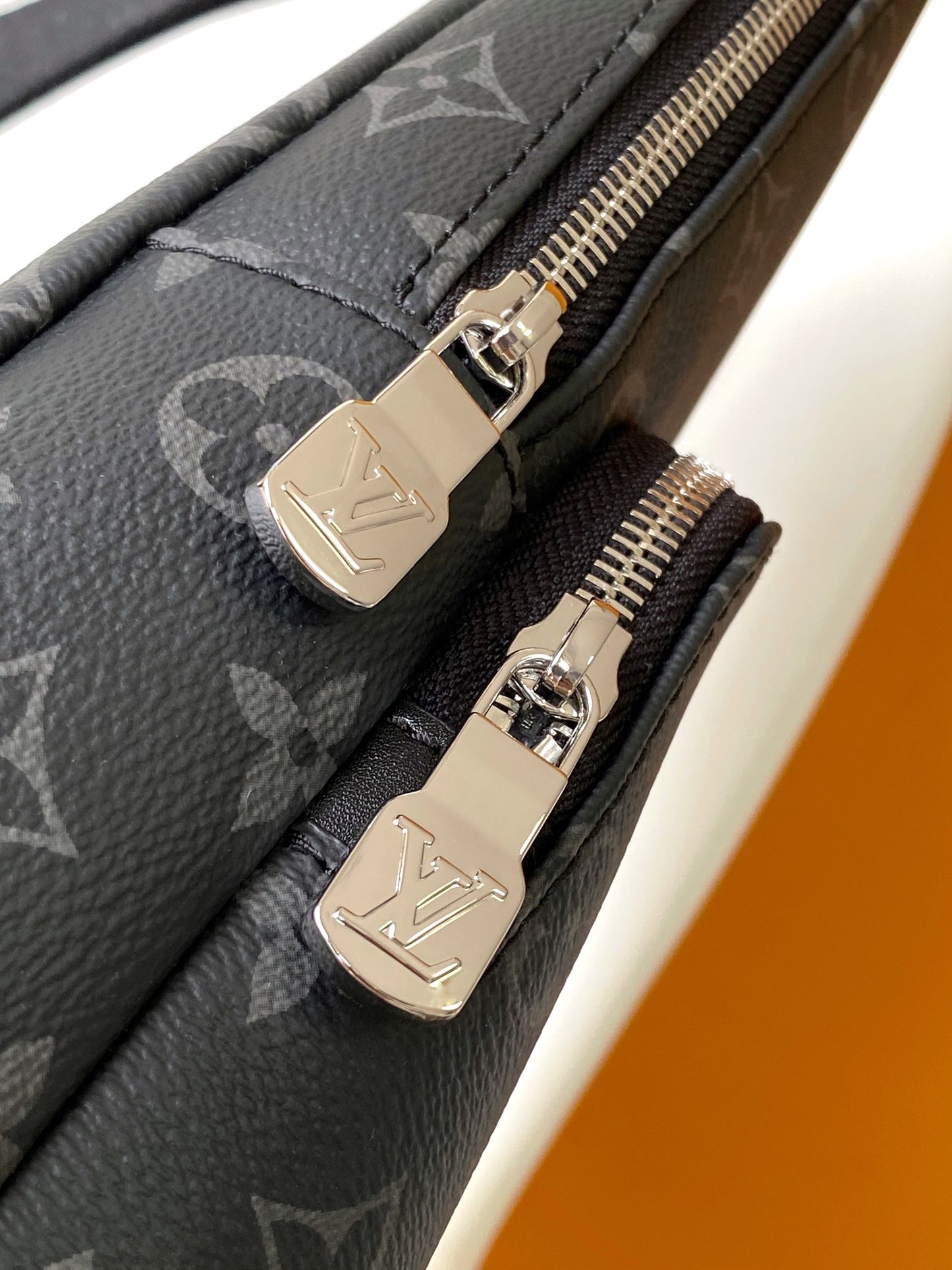 Borsello Louis Vuitton