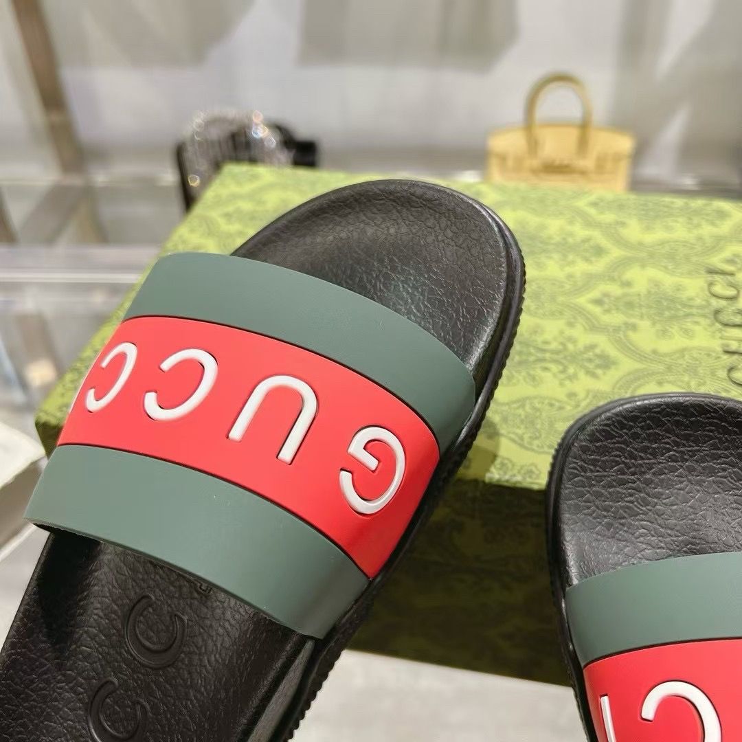 Slippers Gucci