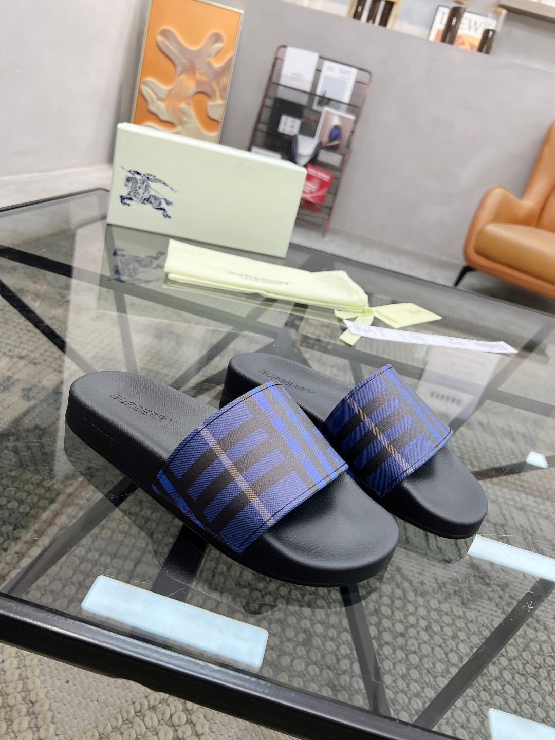 Slippers Burberry