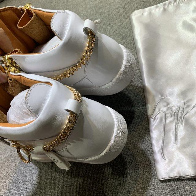 Giuseppe Zanotti