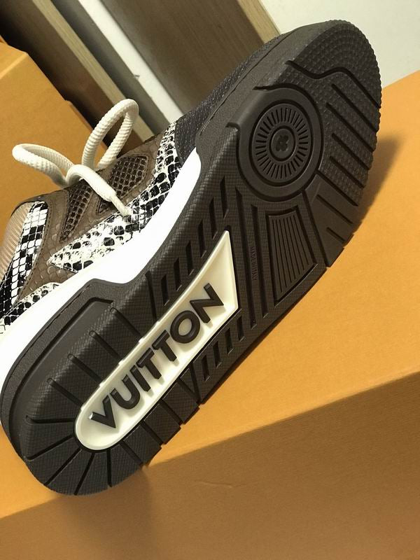 Louis Vuitton skate brown