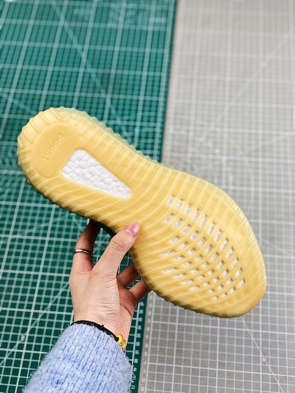 Adidas Yeezy Boost 350