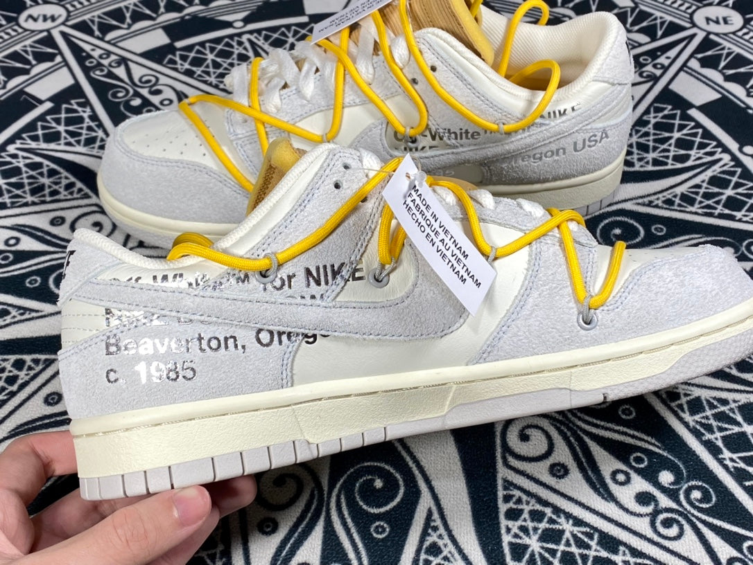 Nike Dunk Low x Off White