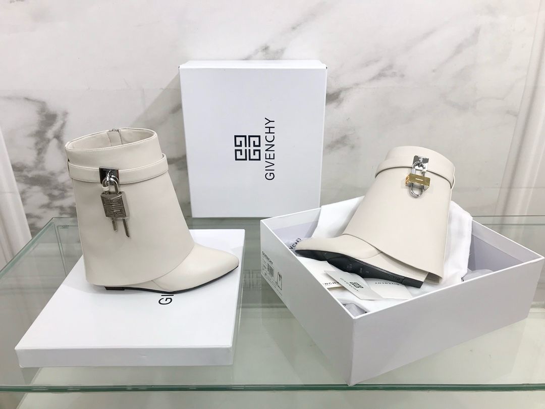 Stivali Givenchy