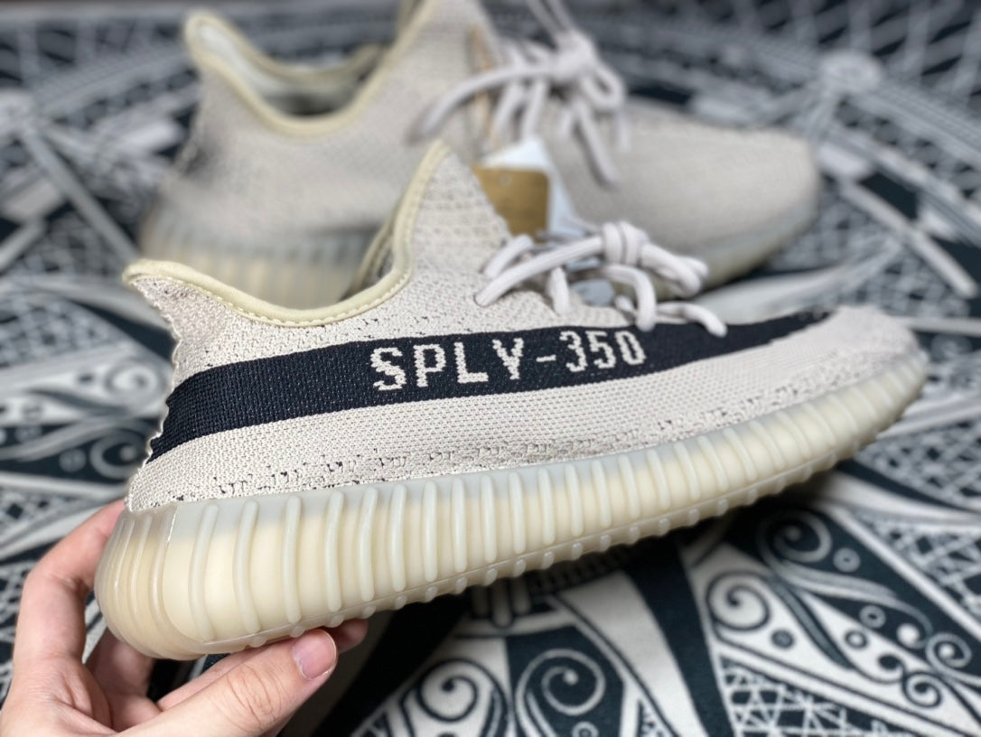 YEEZY BOOST 350