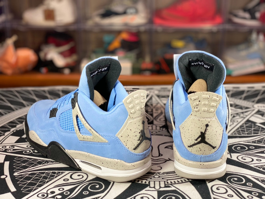 Air Jordan 4 University Blue