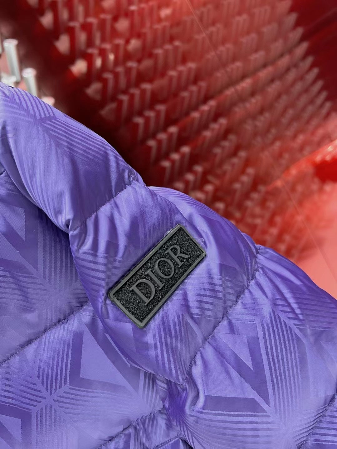 Dior viola