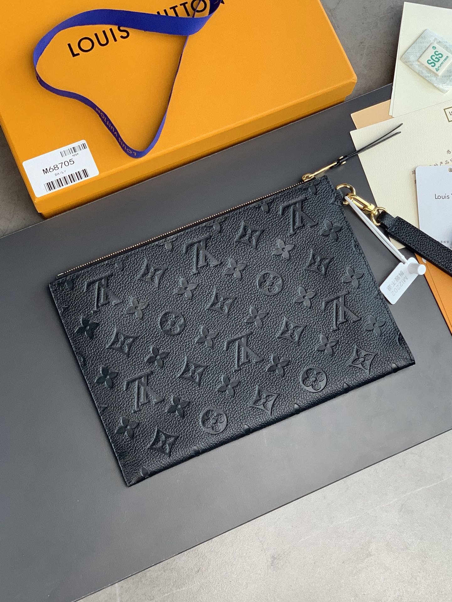 Pochette LV