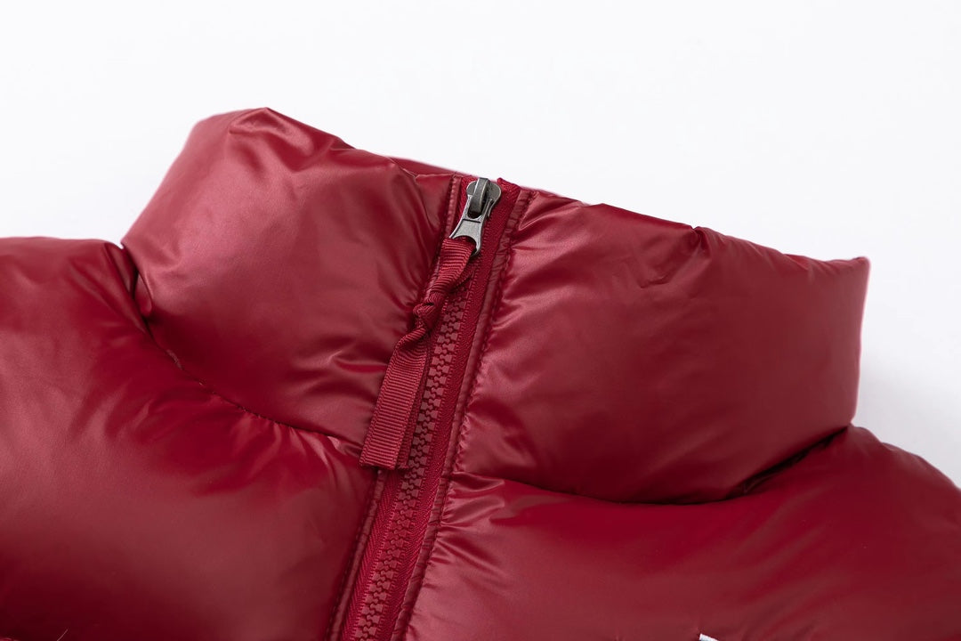 THE NORTH FACE 700 red