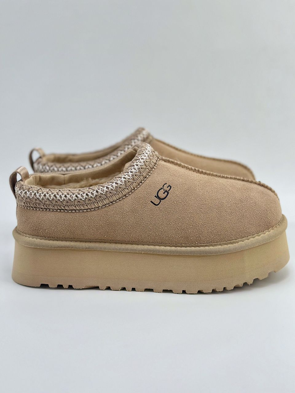 UGG Tazz
