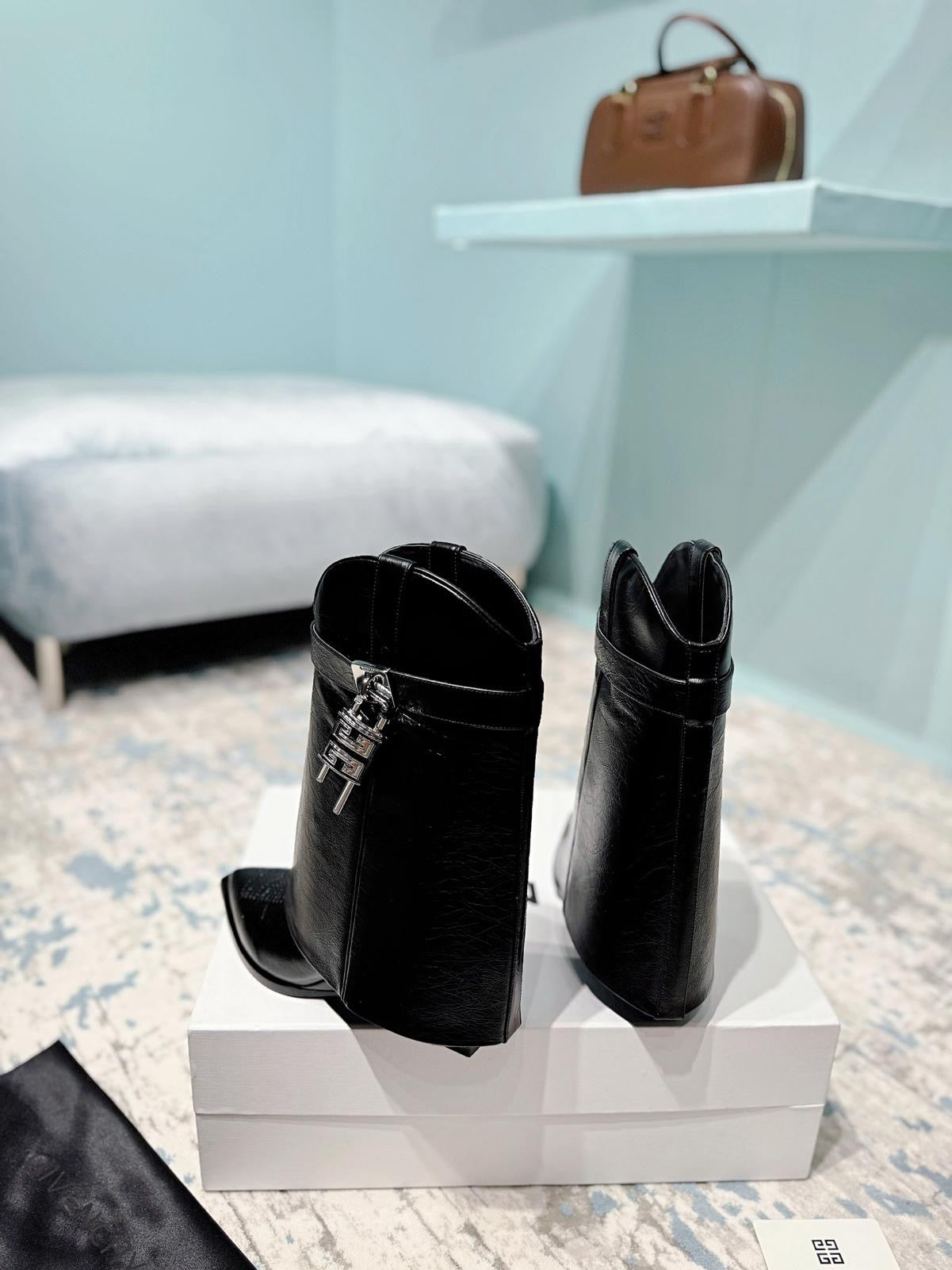 Stivali Givenchy