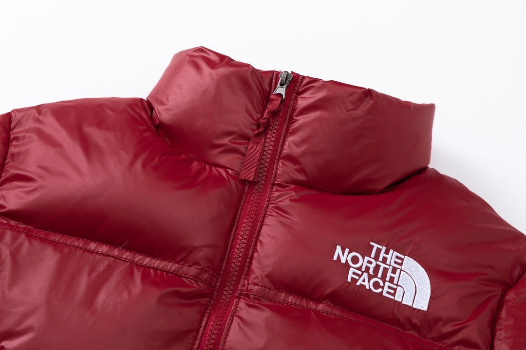 THE NORTH FACE 700 red