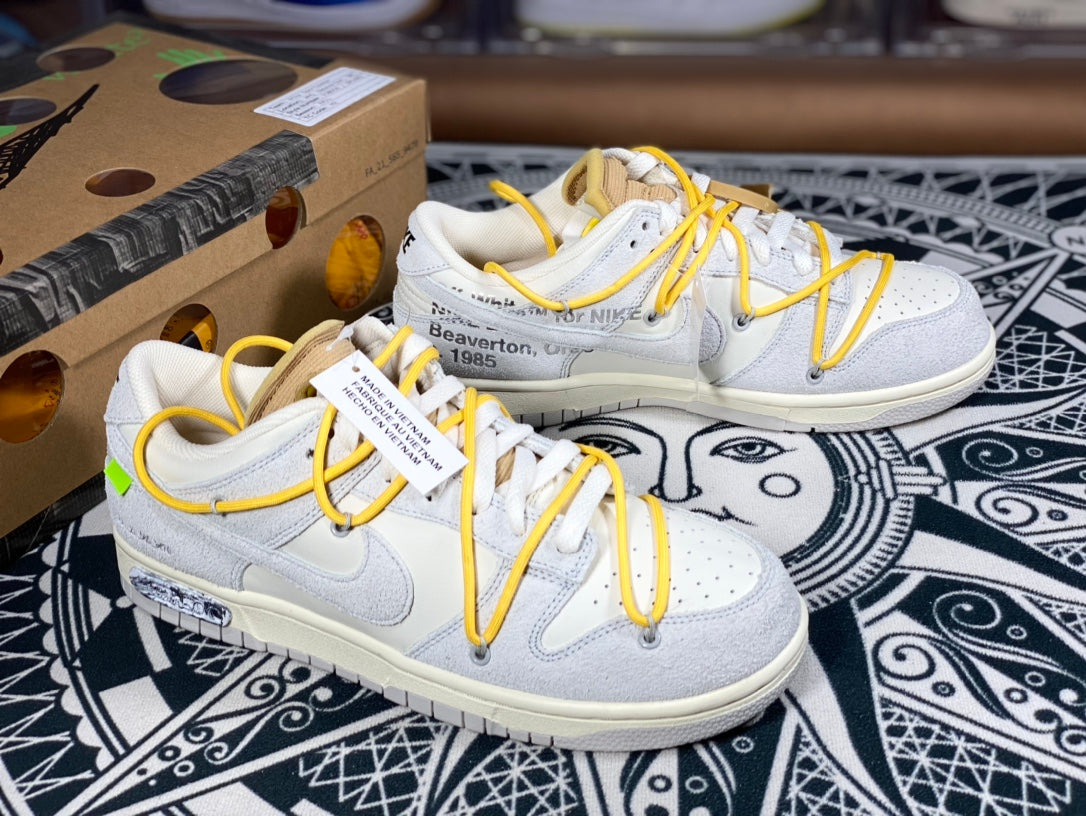 Nike Dunk Low x Off White