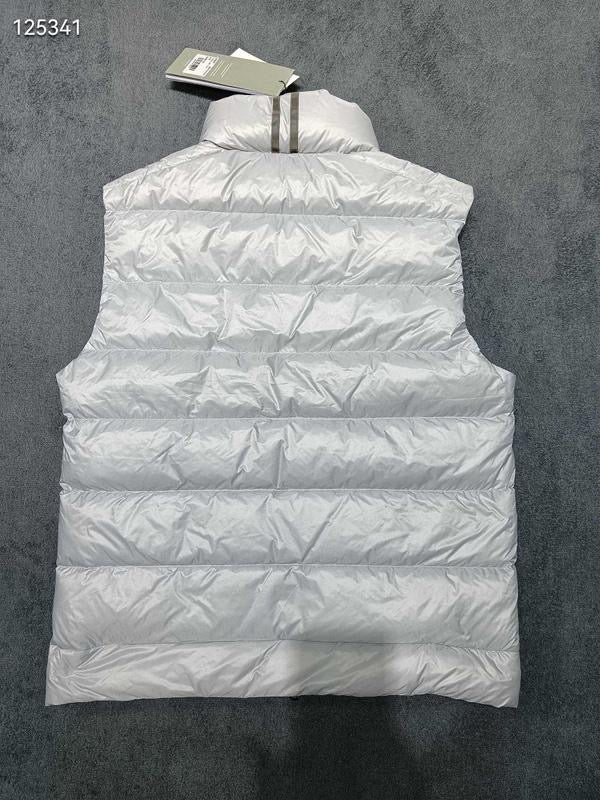 Smanicato Canada Goose
