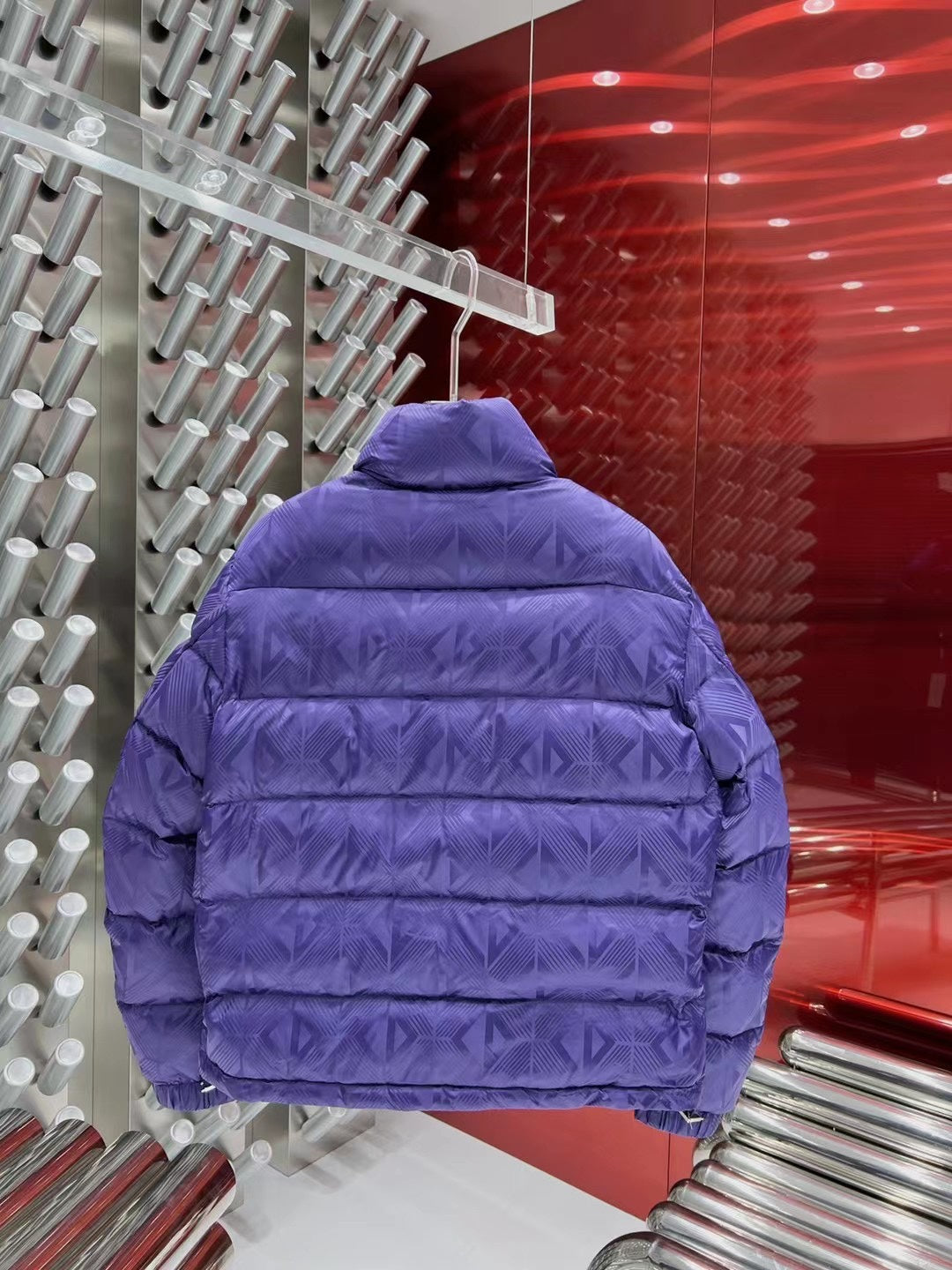 Dior viola