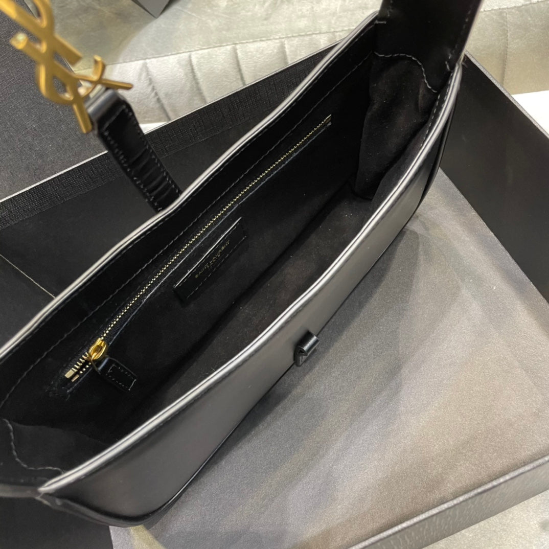 Borsa YSL