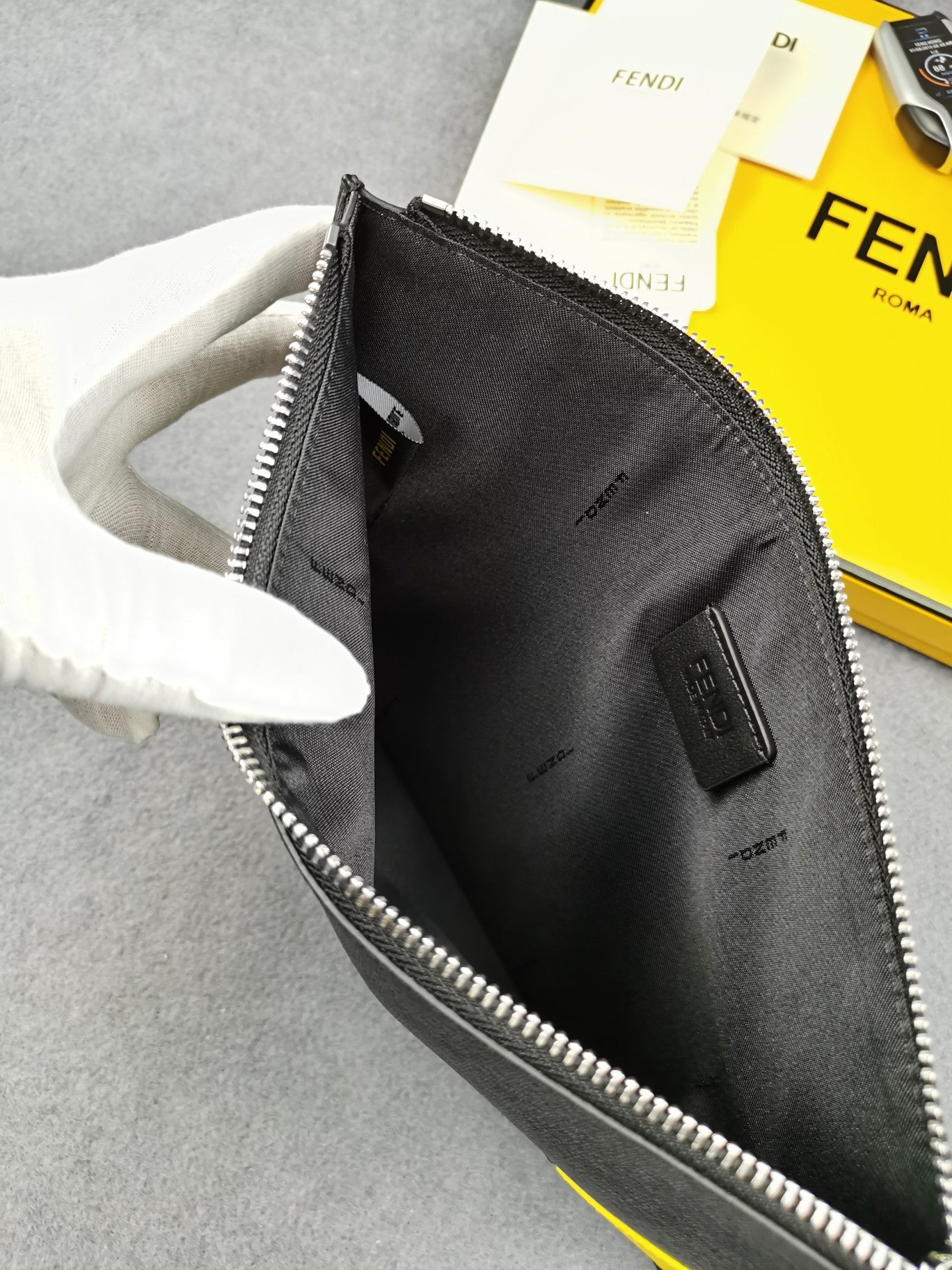 Fendi pochette