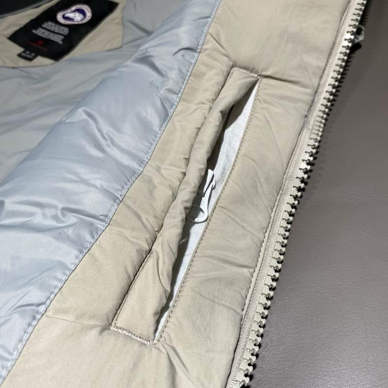 Smanicato Canada Goose