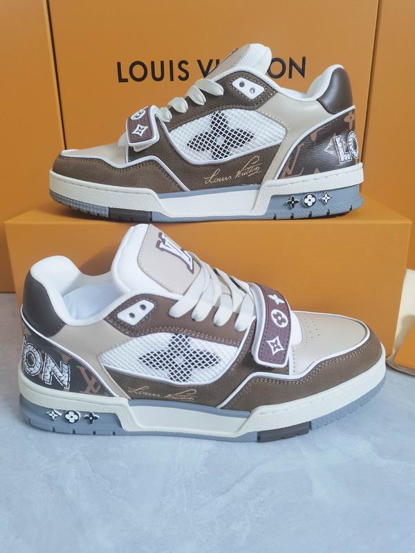 Louis Vuitton trainer LV brown