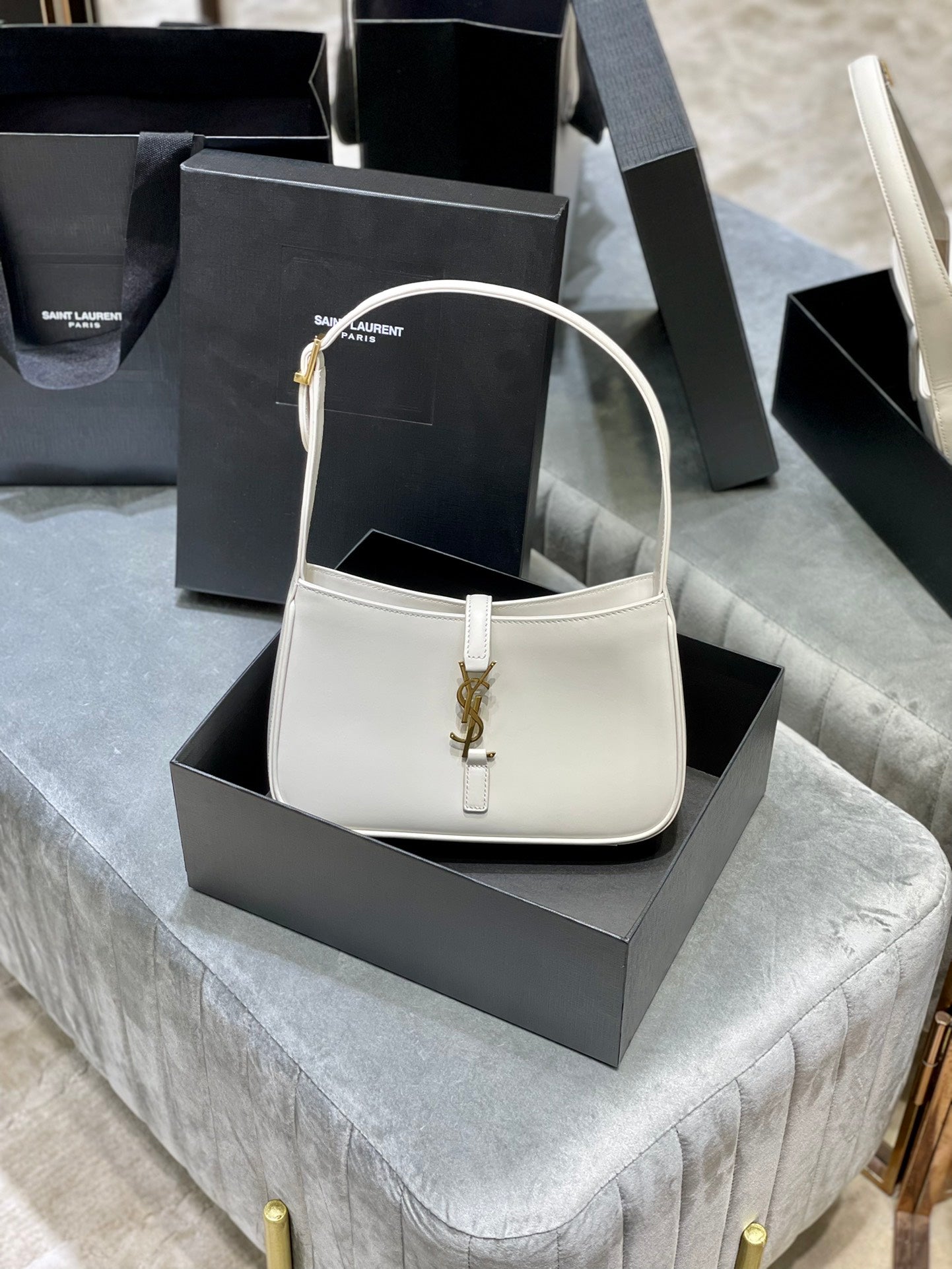 Borsa YSL