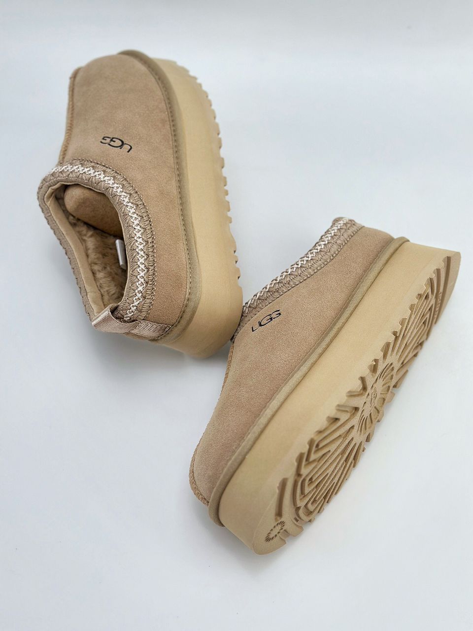 UGG Tazz