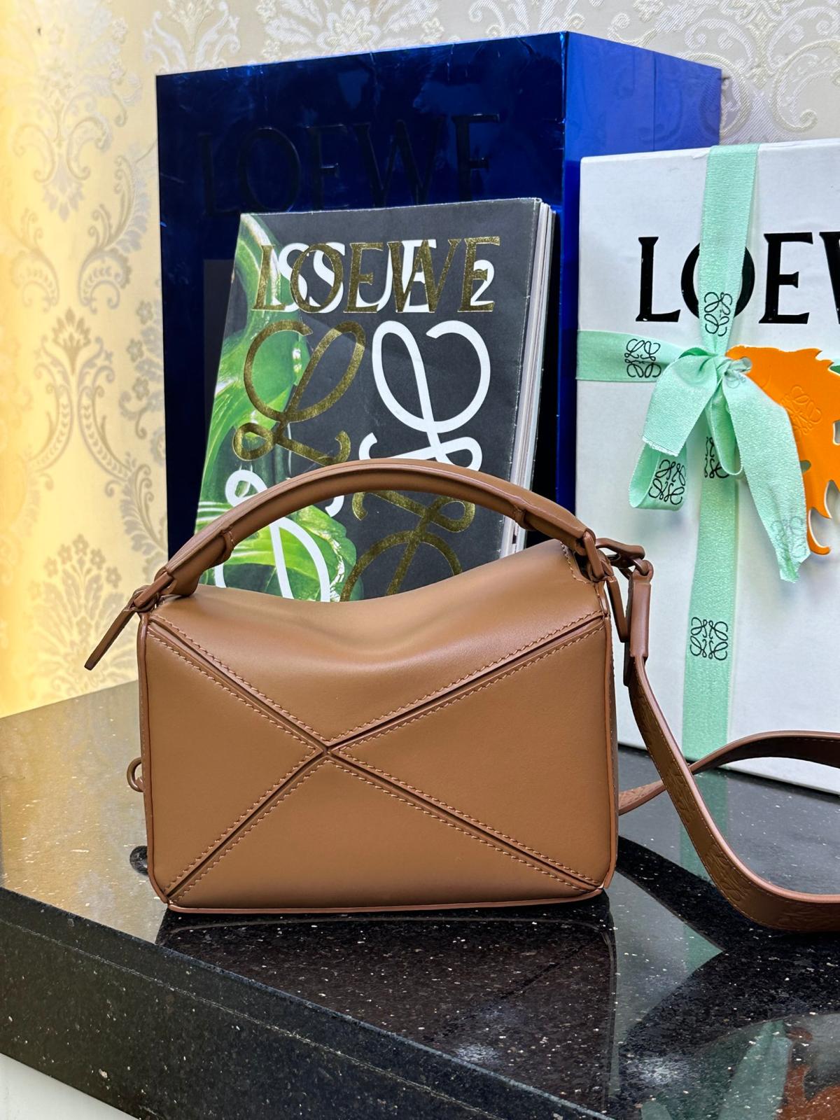 Borsa Loewe