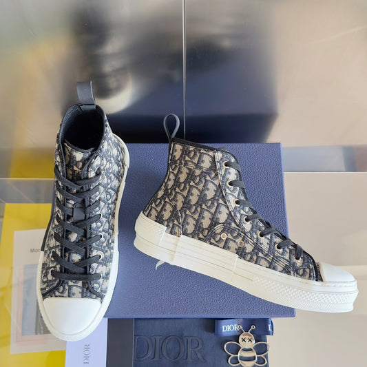 Dior b23