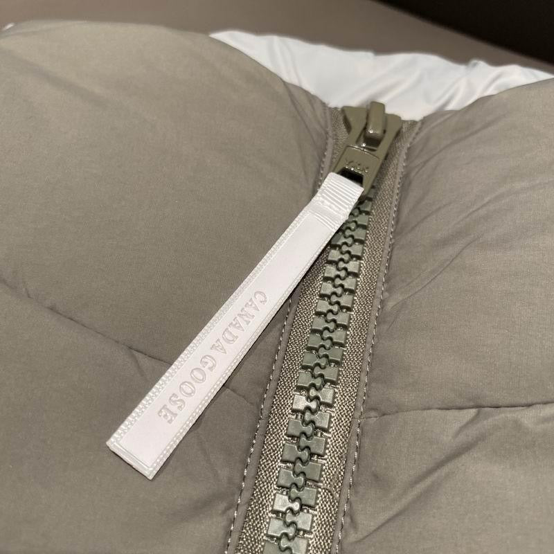 Smanicato Canada Goose