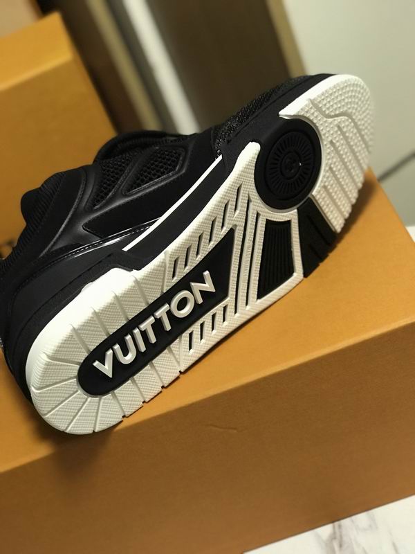 Louis Vuitton skate black