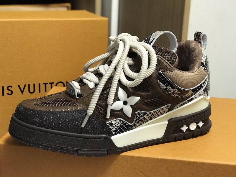 Louis Vuitton skate brown