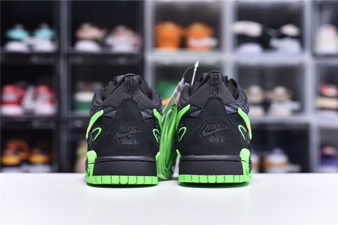 Nike Air Rubber Dunk X Off-White"Green St
rike”