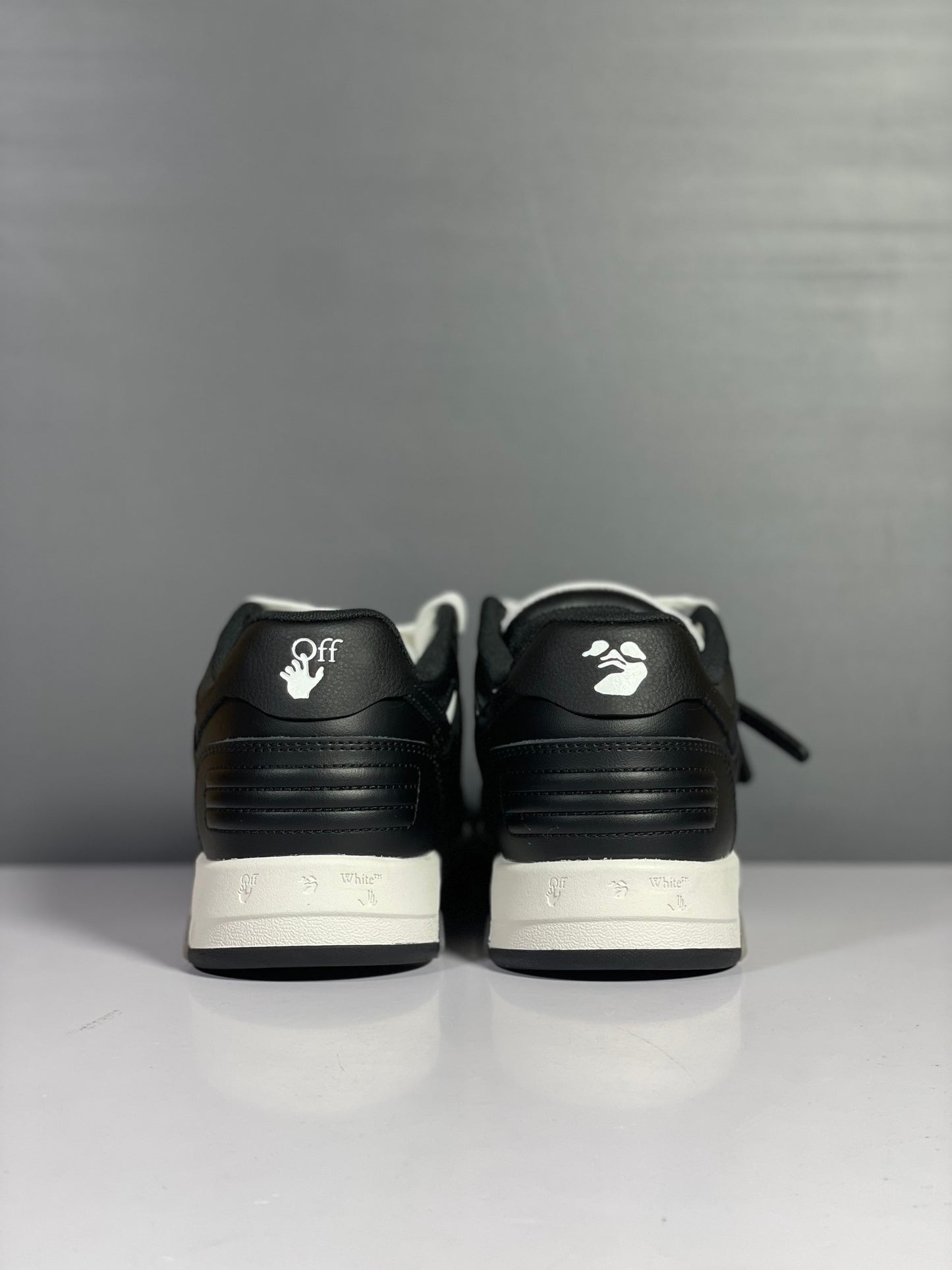 OFF-WHITE Out Of Office
