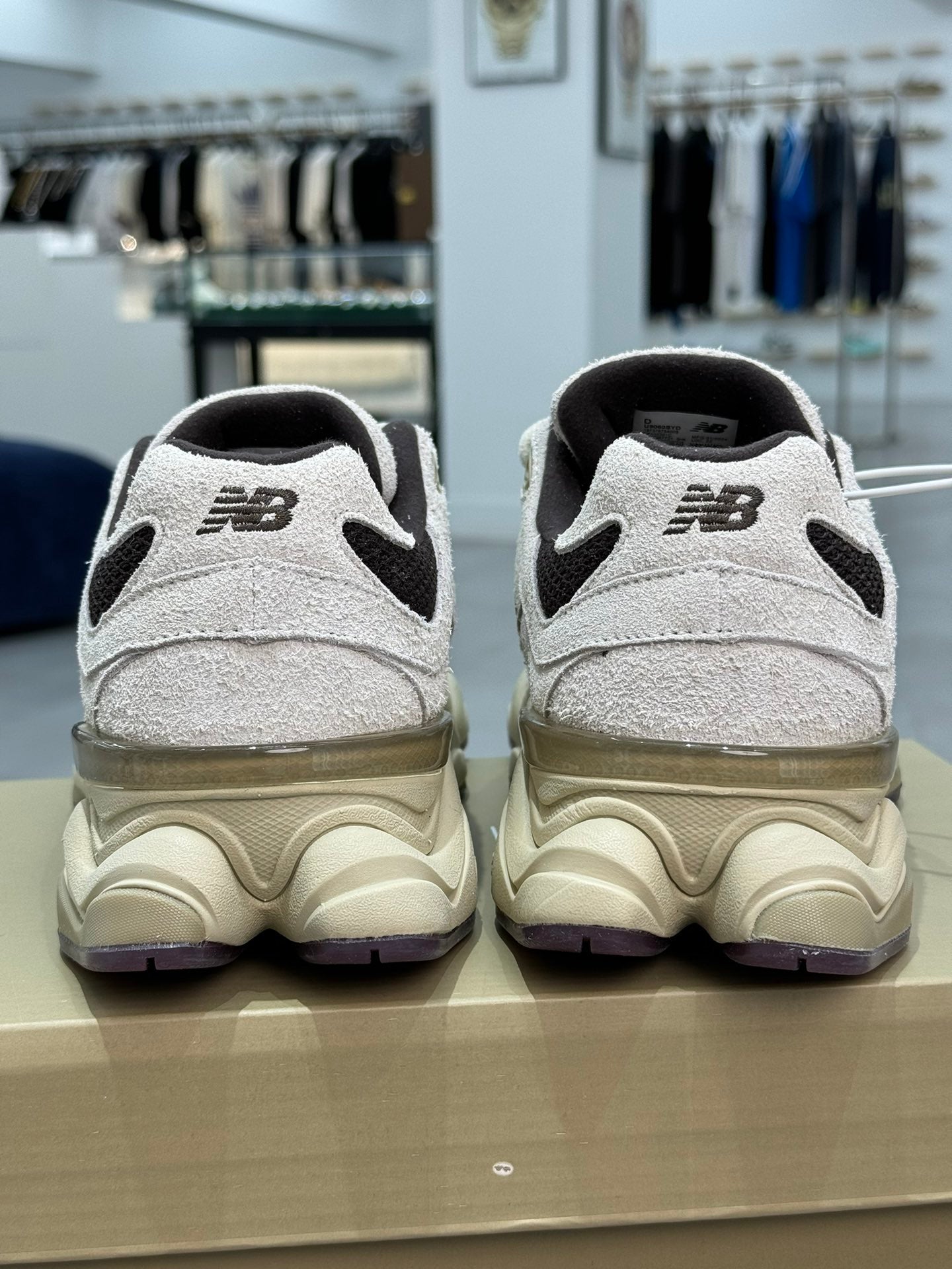New Balance 9060