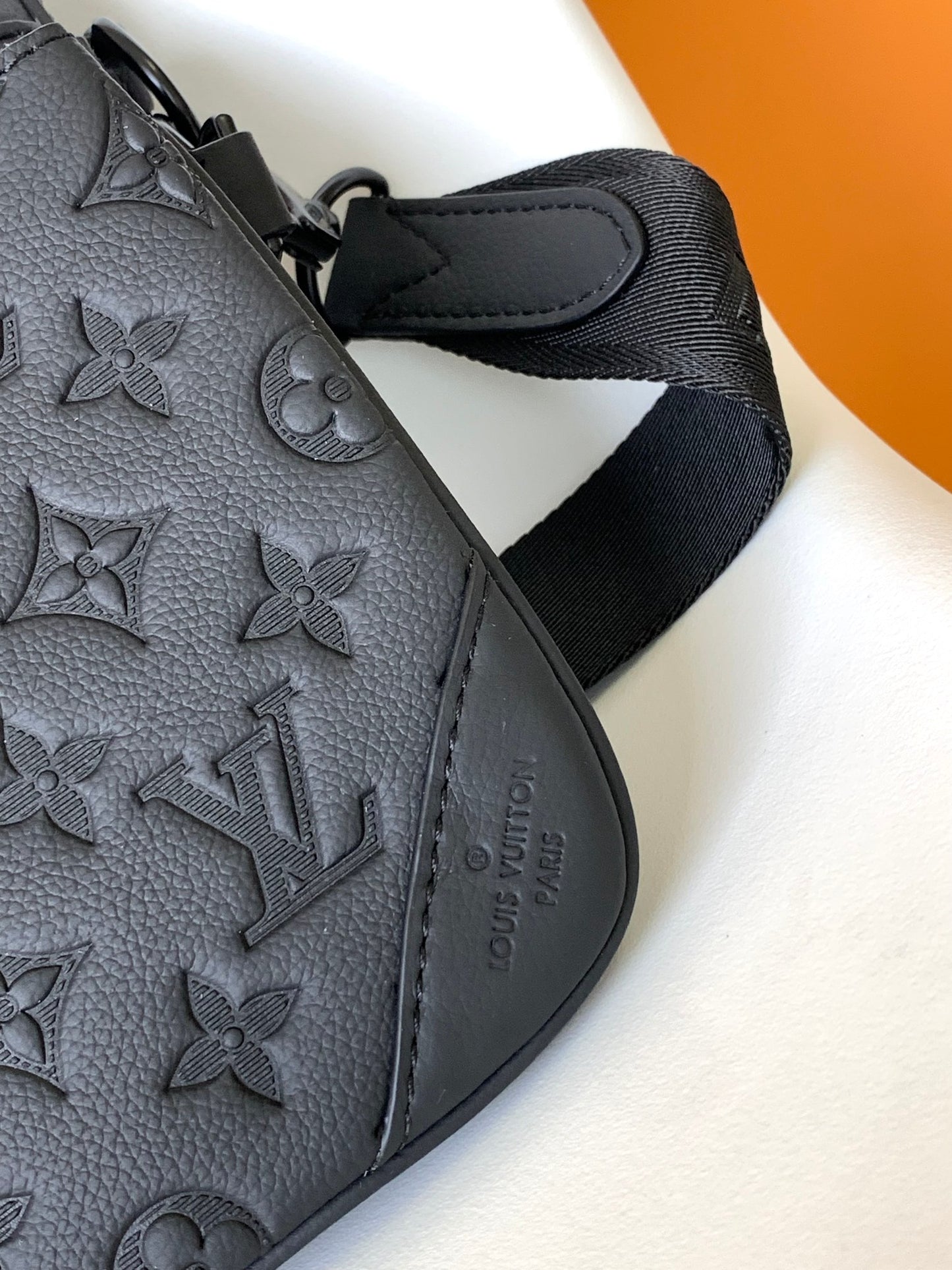 Borsello Louis vuitton black