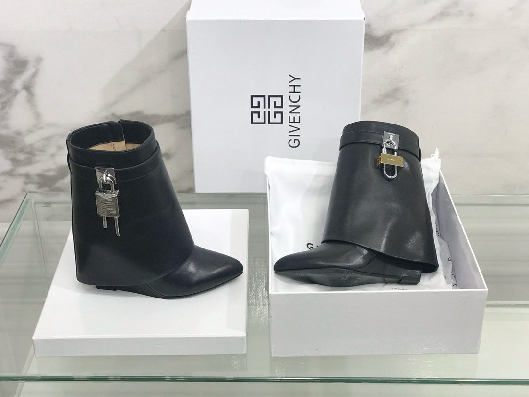 Stivali Givenchy