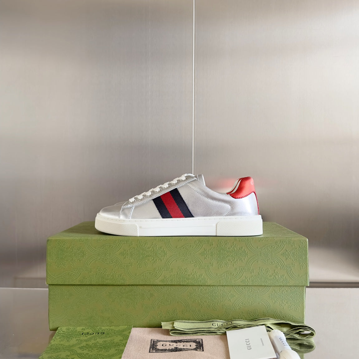 Gucci sneakers