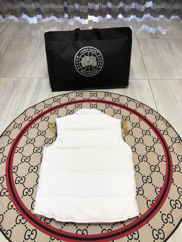 Smanicato Canada Goose