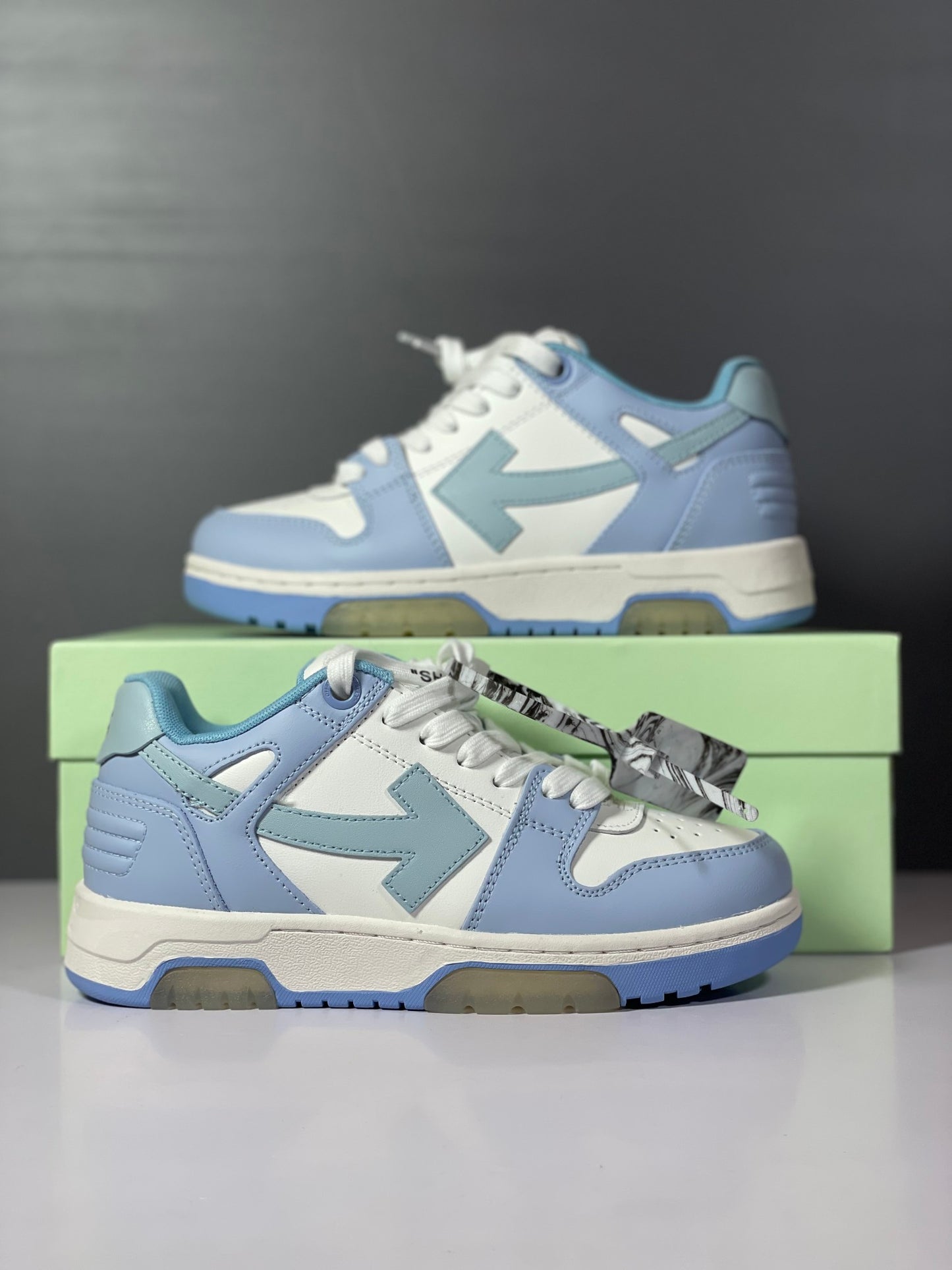 OFF-WHITE Out Of Office