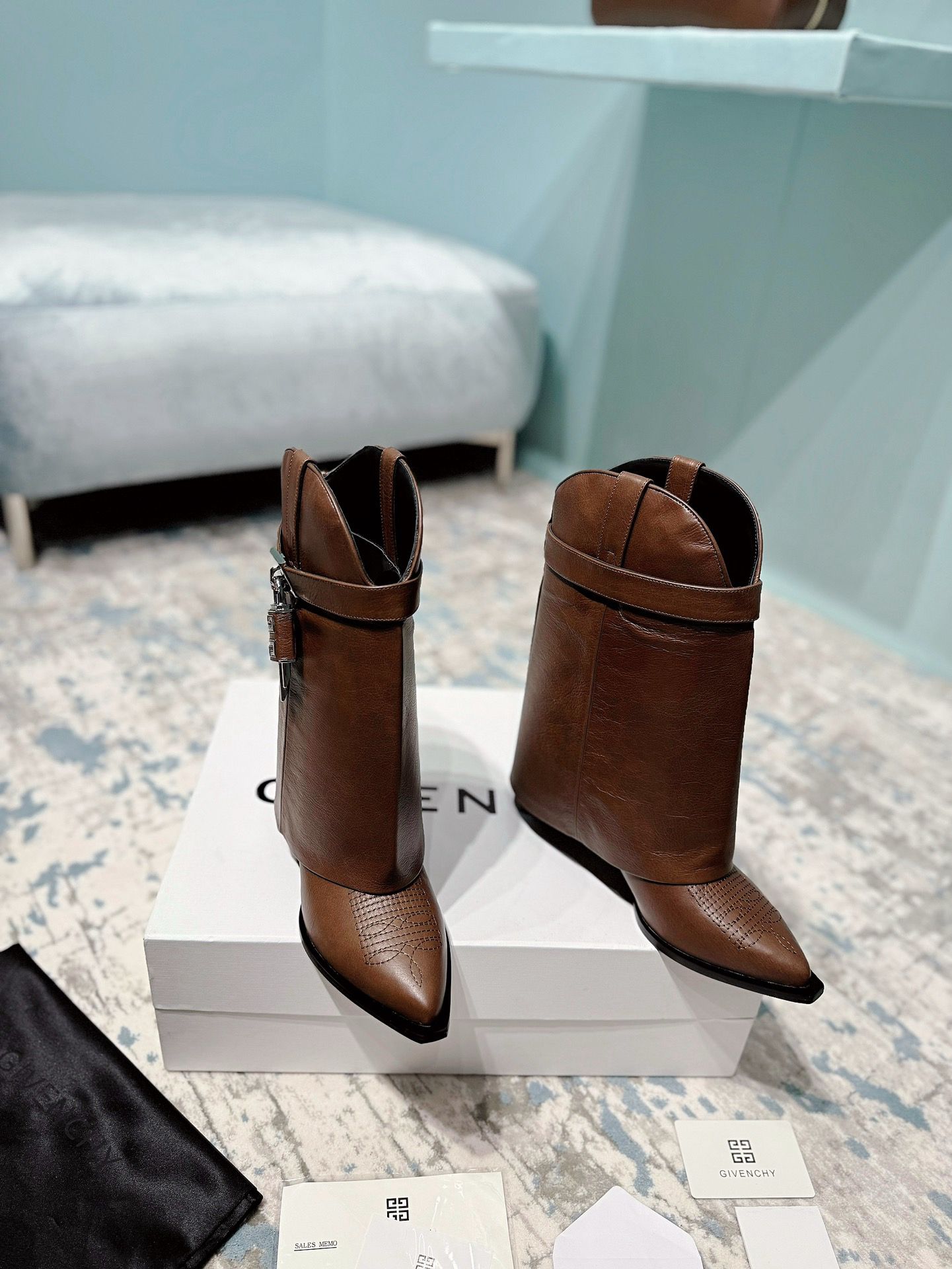 Stivali Givenchy
