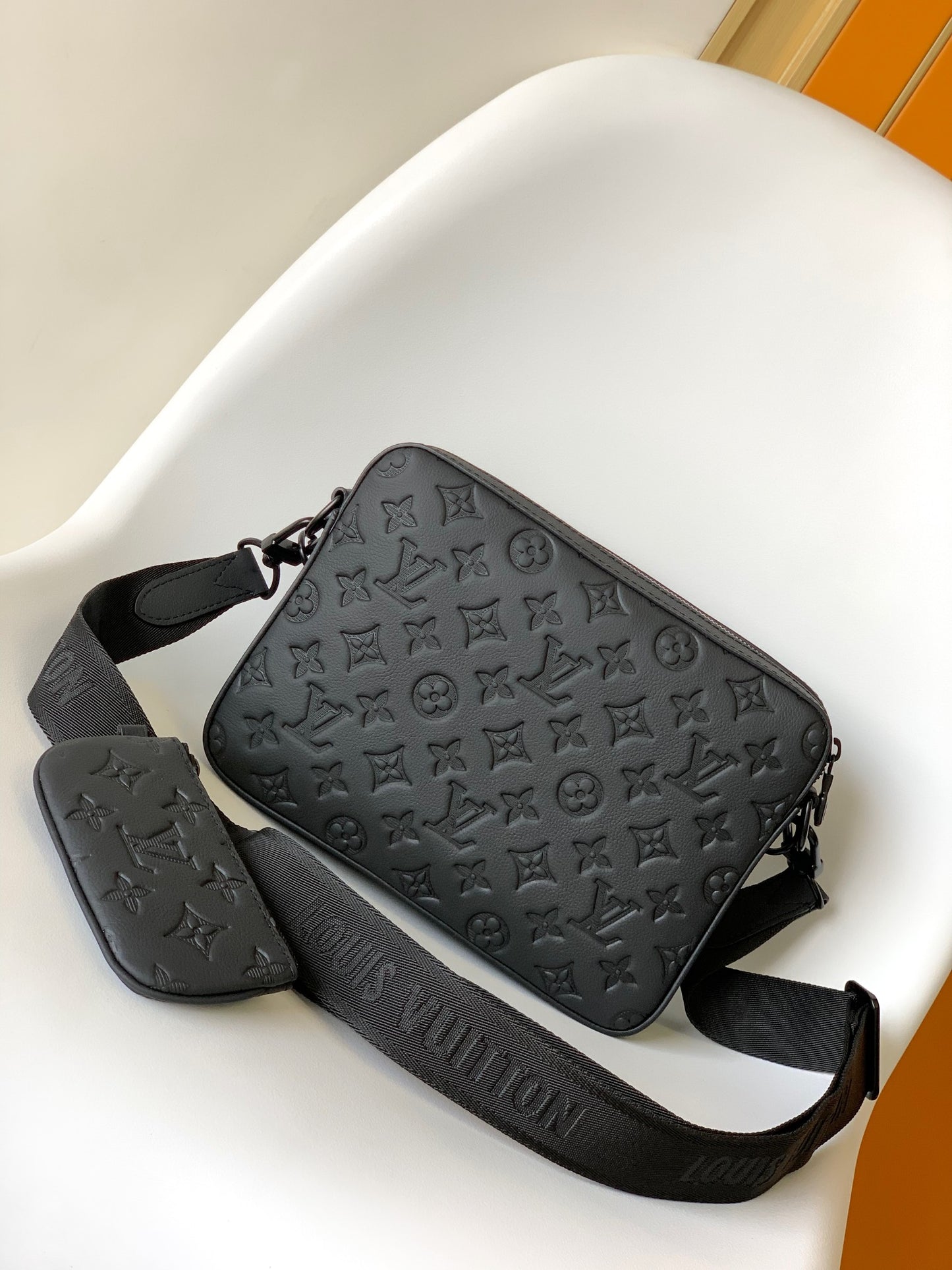 Borsello Louis vuitton black