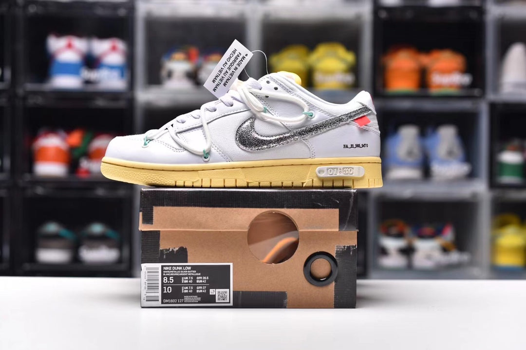 Nike Dunk Low x Off White