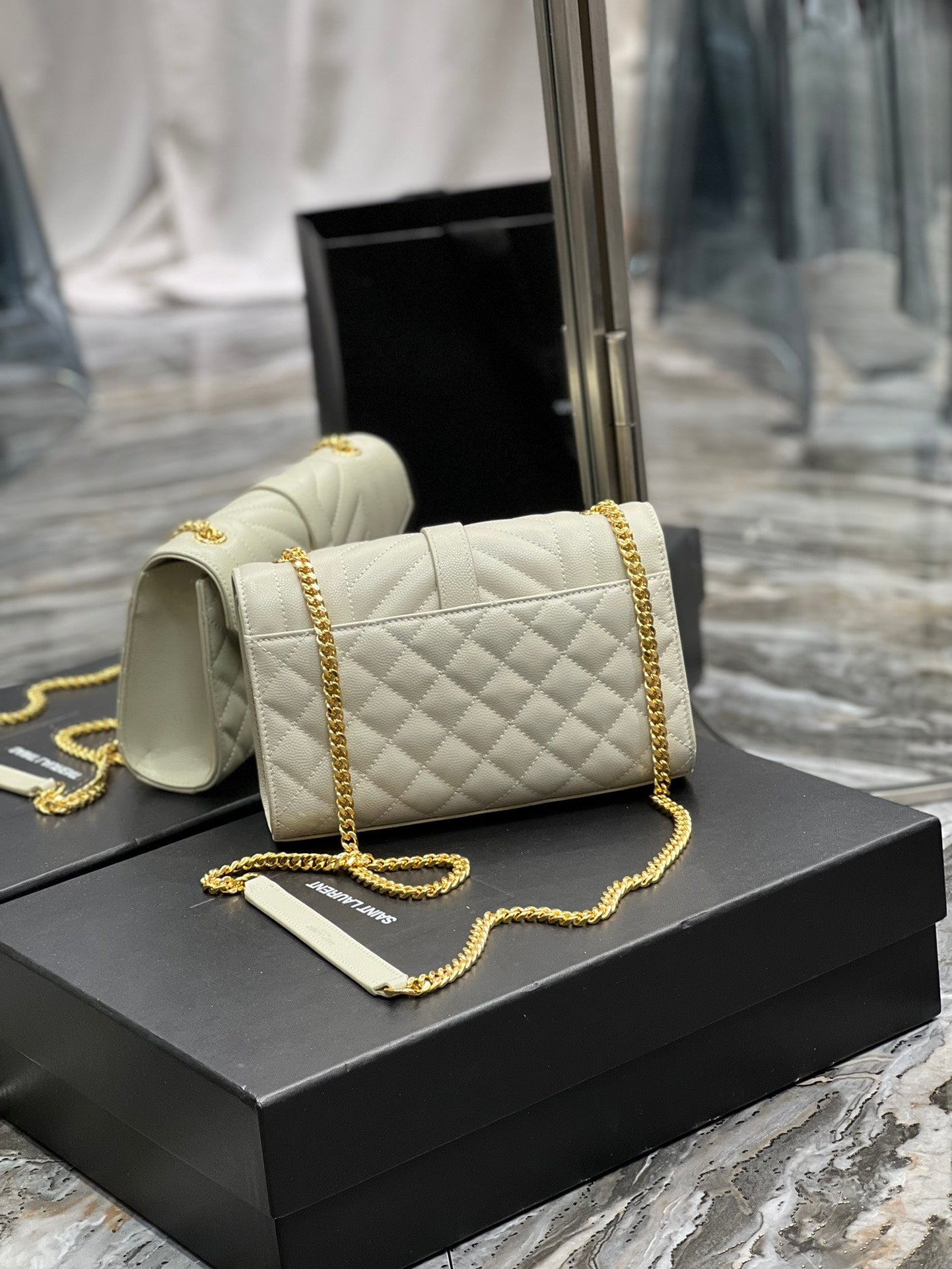 Borsa YSL