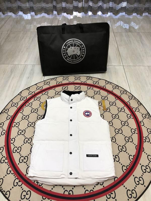 Smanicato Canada Goose