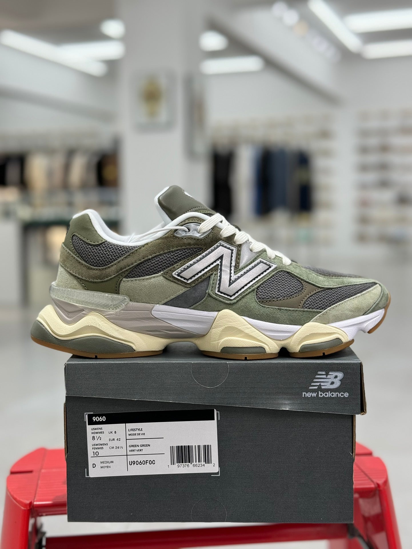 New Balance 9060