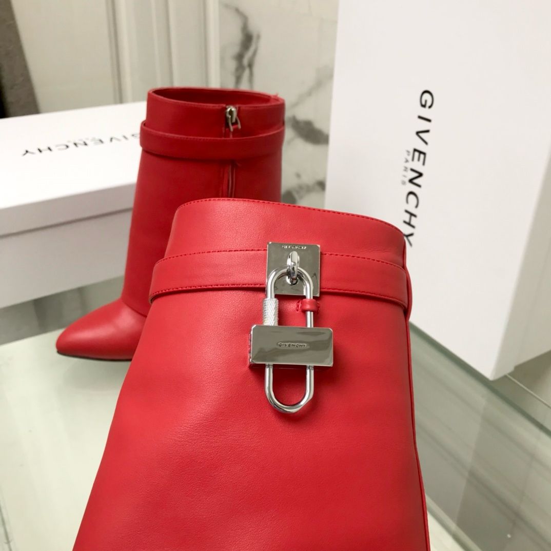 Stivali Givenchy