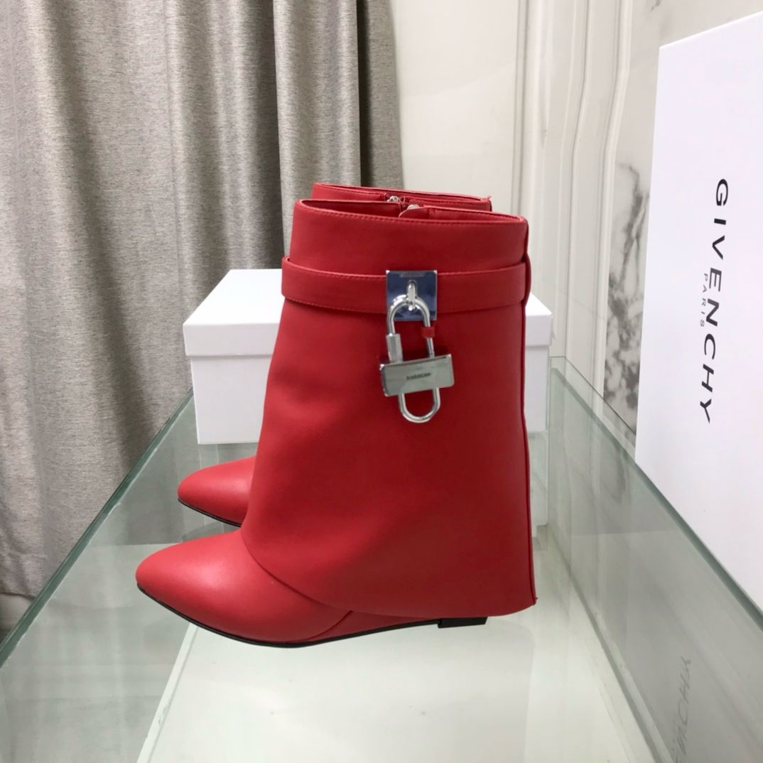 Stivali Givenchy