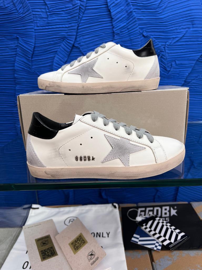 Golden Goose Super Star